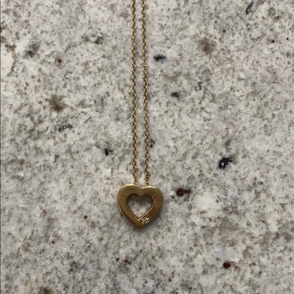 Gold chain with heart pendant - Picture 2 of 6